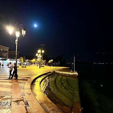 La Casa Di Lazise Lägenhet Exteriör bild