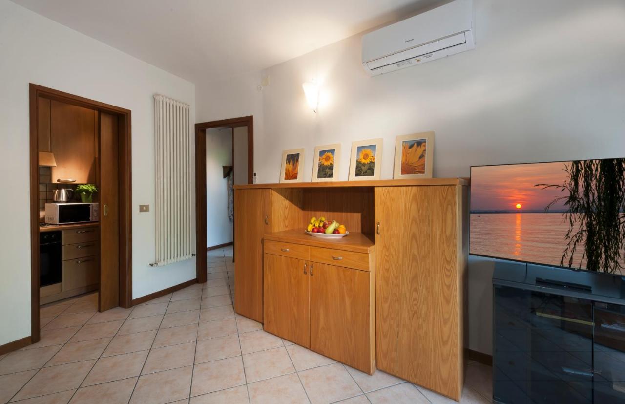 La Casa Di Lazise Lägenhet Exteriör bild