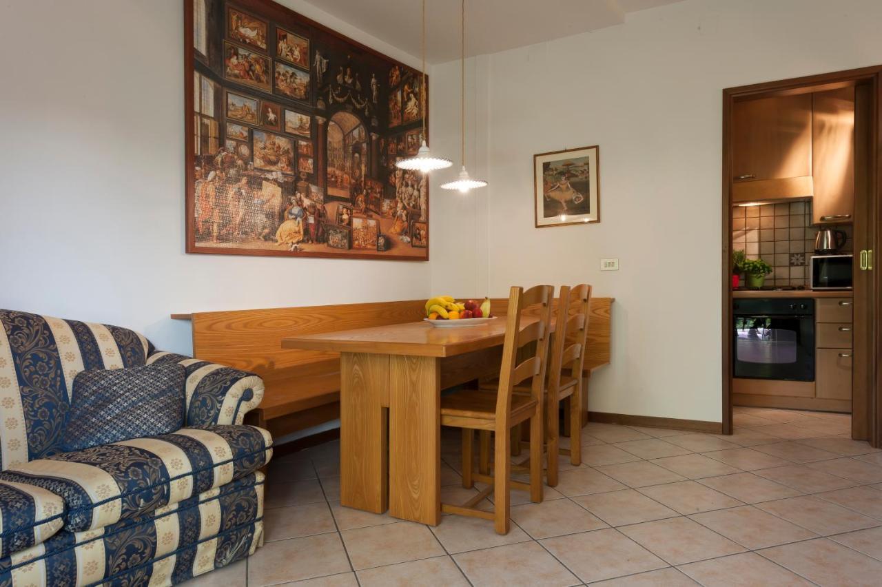 La Casa Di Lazise Lägenhet Exteriör bild